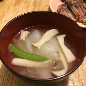 簡単ヘルシー(^^)新玉ねぎ丸ごとスープ♪